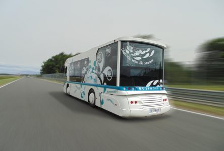 Saint-Jean construira des autobus multihybrides