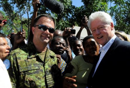 Le colonel à la retraite Ouellette raconte sa mission en Haïti et le sort que lui a réservé l’armée