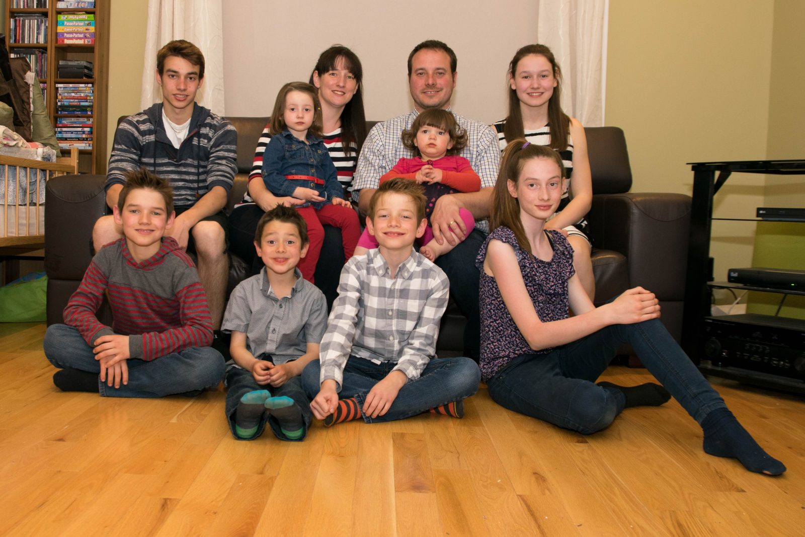 Une famille de huit enfants en vedette à Canal Vie