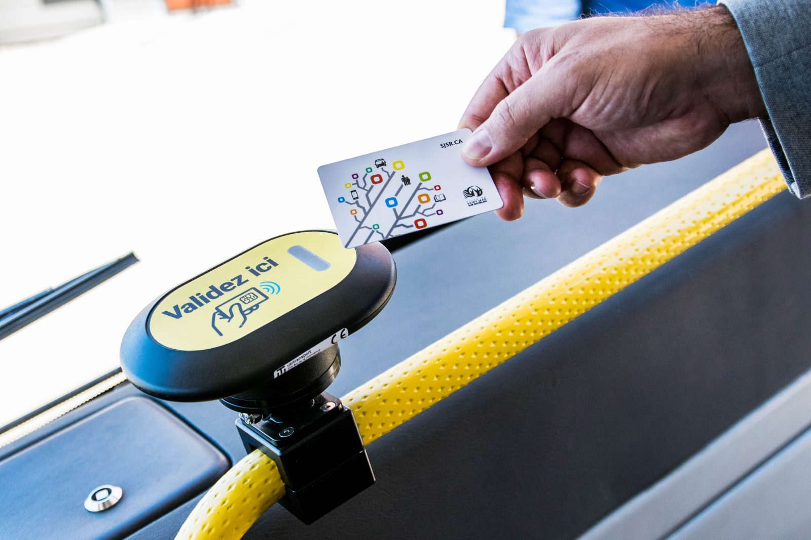 Transport en commun: 8000 citoyens optent pour une carte à puce personnalisée