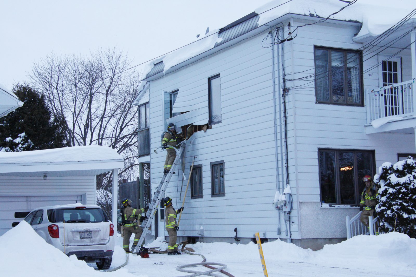 Deux incendies causent des dommages à des bâtiments
