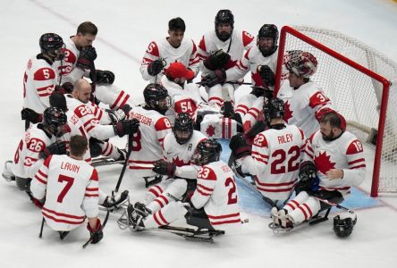 Le Canada perd 5-0 face aux États-Unis en finale du tournoi de hockey paralympique