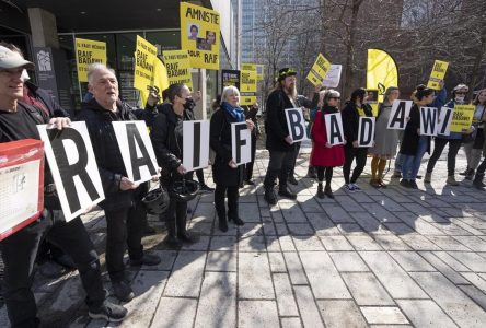Une vigile salue la libération de Raif Badawi, mais déplore son interdit de voyage