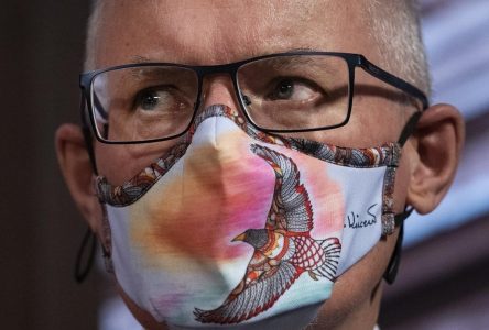 La santé publique en Ontario refuse de reporter un peu l’abandon du masque à l’école