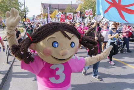 CPE de Montréal et Laval: mandat de grève des syndiquées affiliées à la CSN