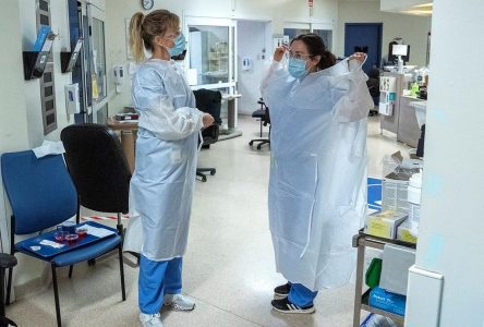 COVID-19: Québec rapporte 13 nouveaux décès et une hausse des hospitalisations