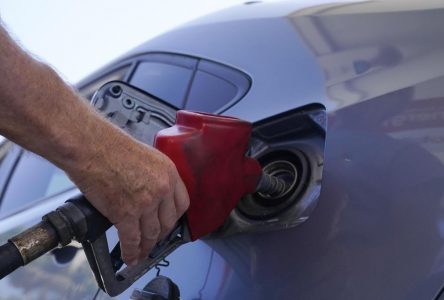 Ontario: réduction pour 6 mois des taxes sur le carburant à compter de ce vendredi
