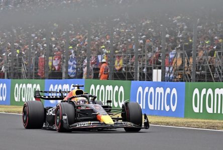 Verstappen triomphe au GP de Hongrie après avoir pris le départ en 10e place