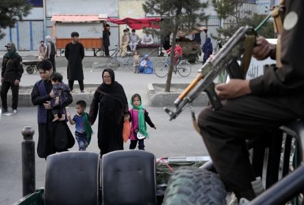 Réfugiés afghans: le gouvernement Trudeau pressé d’en faire plus et plus vite