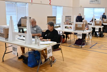 Les bureaux de vote ouverts lundi de 9h30 à 20 heures