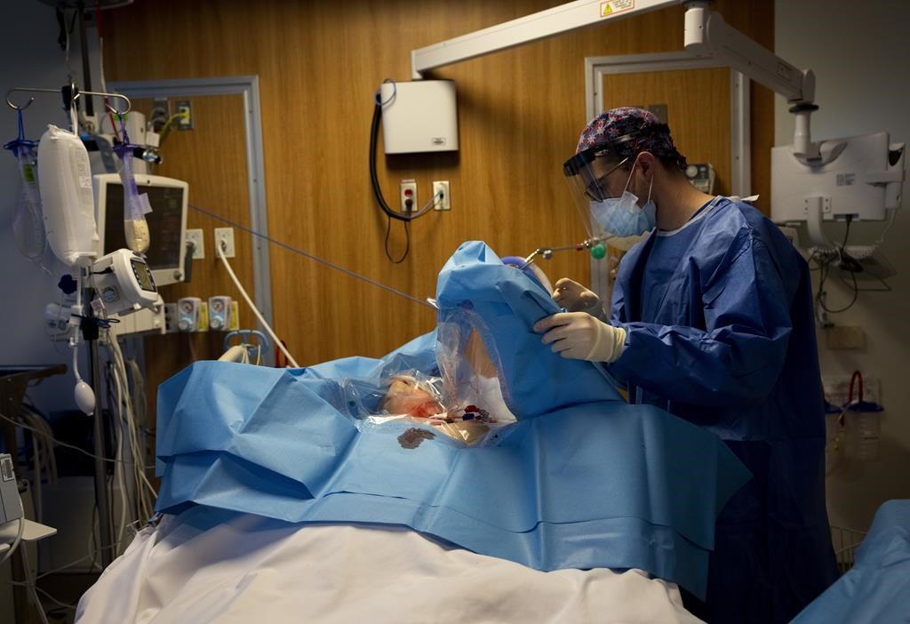 L’Ontario référerait plus de chirurgies simples à l’extérieur des hôpitaux