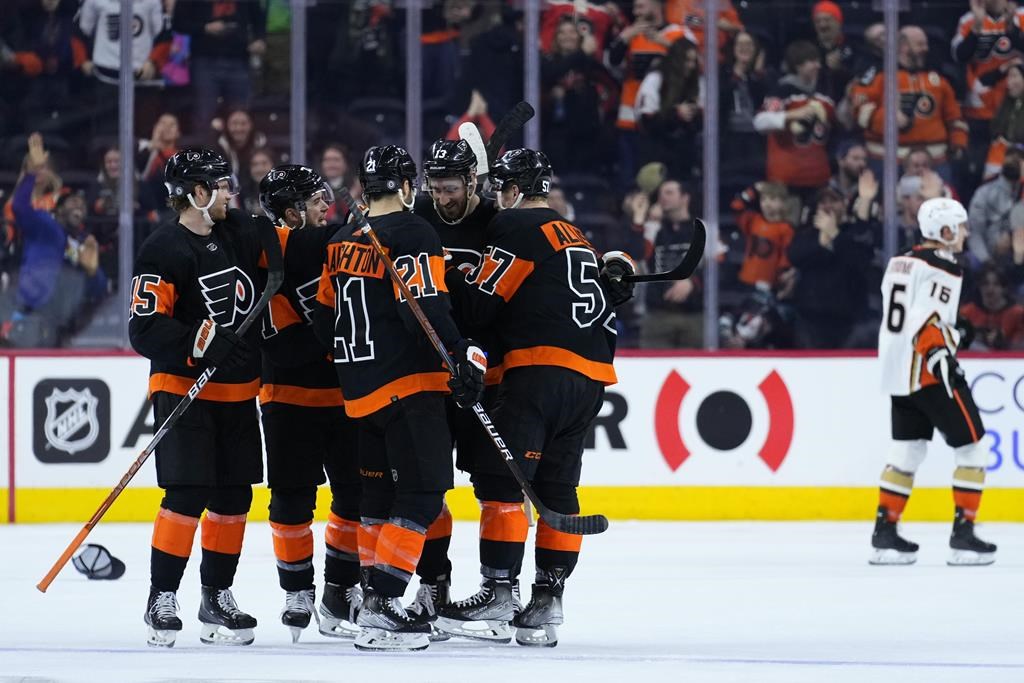 Les Flyers rebondissent après leur pire défaite de la saison et battent les Ducks 5-2