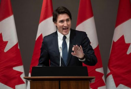 Trudeau demande à ses députés d’être à la hauteur des défis que vivent les Canadiens