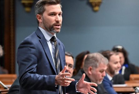 Affaire Elghawaby: Québec solidaire fait maintenant cavalier seul