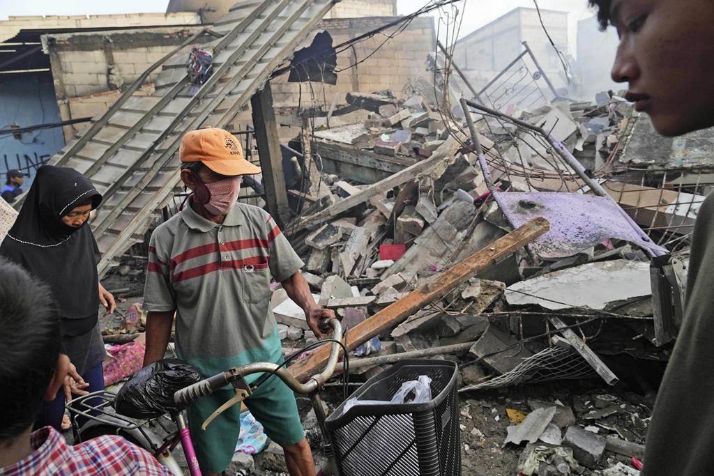 Un incendie dans un réservoir de carburant en Indonésie fait 19 morts et 3 disparus