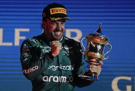 F1: Verstappen l’emporte au Bahreïn, Alonso se classe troisième et Stroll, sixième