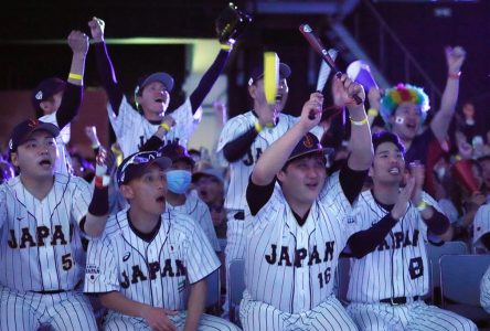 Le Japon se qualifie pour la finale de la Classique mondiale avec un gain de 6-5