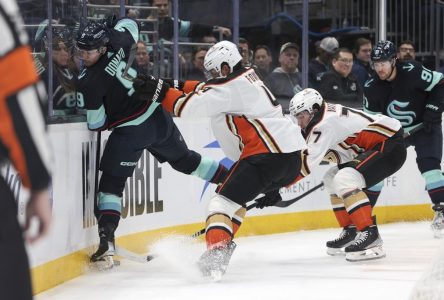 Les Ducks d’Anaheim perdent un sixième match de suite, 4-1 à Seattle
