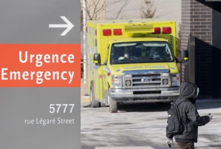 COVID-19: Québec annonce dix nouveaux décès et une baisse des hospitalisations