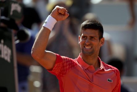 Djokovic jouera en quarts de finale pour la 17e fois à Roland-Garros et double Nadal