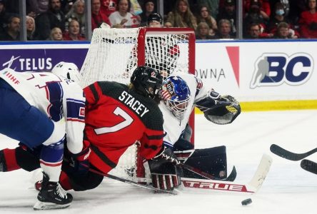 Hockey féminin: Trois villes au Canada, dont Montréal, auront une équipe dans la LPHF