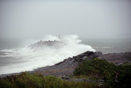 La tempête Lee s’affaiblit: le nettoyage est déjà amorcé dans les Maritimes