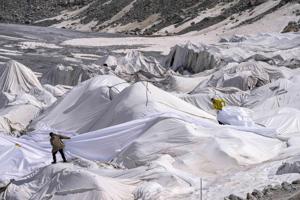 Les glaciers suisses auraient perdu 10% de leur volume en deux ans