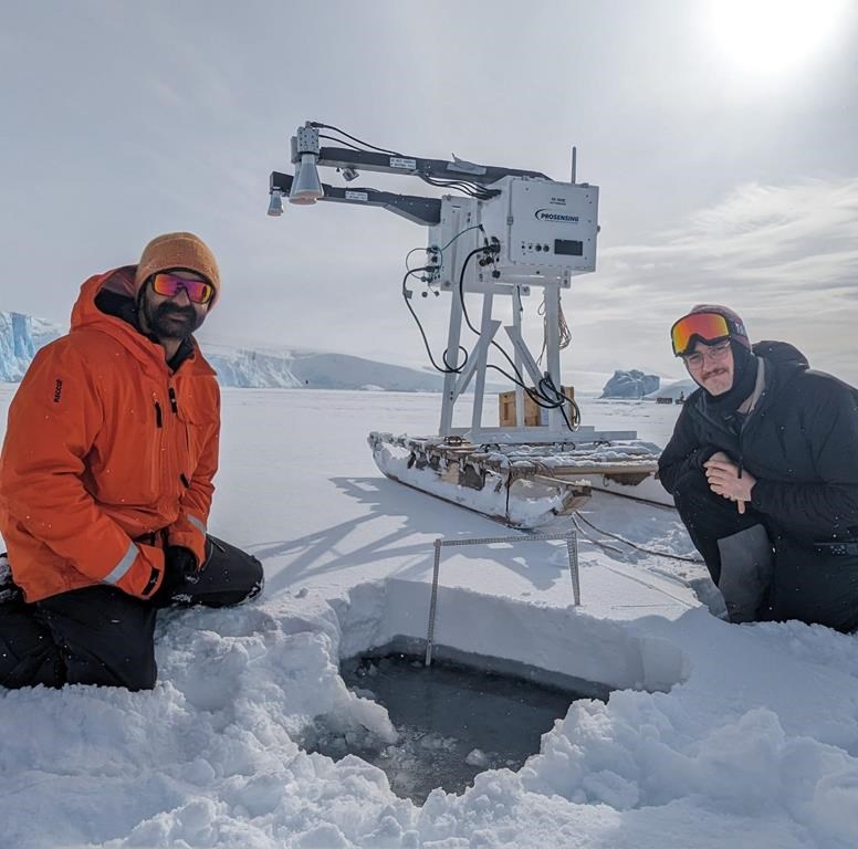 La banquise autour de l’Antarctique se rétrécit de façon dramatique, dit un chercheur