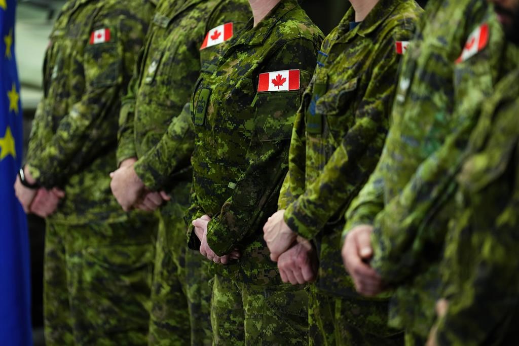 Forces armées canadiennes: des changements en cours, mais lents à se concrétiser