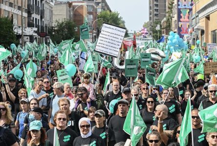 Grève du front commun: les conditions de travail vues par les syndicats et Québec