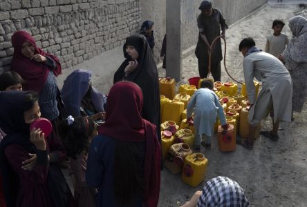 Des organismes humanitaires sont toujours freinés par Ottawa en Afghanistan