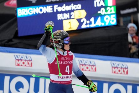 L’Italienne Federica Brignone gagne le slalom géant au Mont-Tremblant