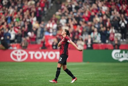 Le Canada l’emporte et Christine Sinclair fait ses adieux au soccer international