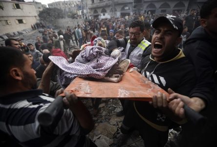 Gaza: les Palestiniens s’entassent dans une zone de plus en plus restreinte