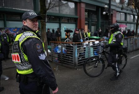 Liberté de presse: une commissaire enquête sur la police de Vancouver