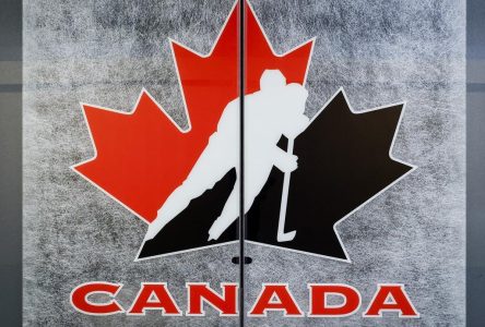 Tim Hortons, Telus  et Esso tournent la page, commanditent de nouveau Hockey Canada