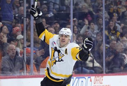 Evgeni Malkin mène les Penguins à un gain de 4-1 contre les Flyers