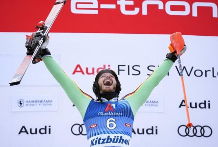 Strasser remporte le slalom de Kitzbuehel, sa première victoire en deux ans