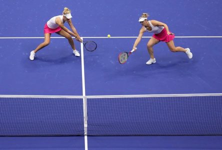 Dabrowski et Routliffe accèdent aux demi-finales du double féminin à Melbourne