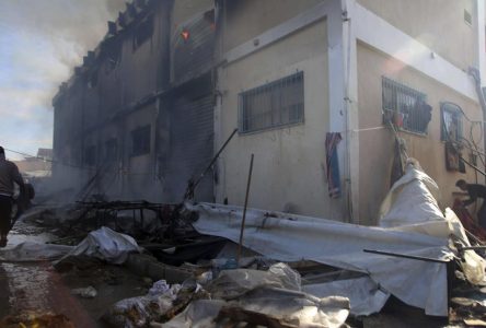 Une frappe israélienne aurait fait 20 morts et 150 blessés à Gaza