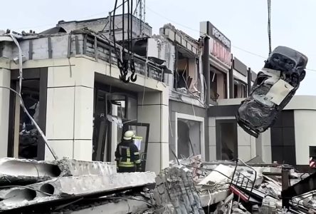 Des obus touchent une boulangerie en Ukraine occupée: au moins 28 morts