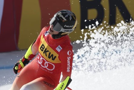 Coupe du monde de ski alpin: La neige force l’annulation d’un super-G à Val di Fassa