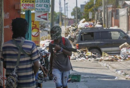Haïti: des organismes lancent un appel à l’aide et à éviter les erreurs du passé