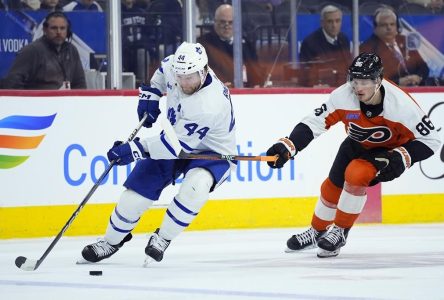 Matthews marque un 55e but et les Maple Leafs gagnent 6-2 contre les Flyers