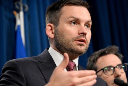 «Rebuffade» de Trudeau sur les pouvoirs en immigration: PSPP évoque un référendum
