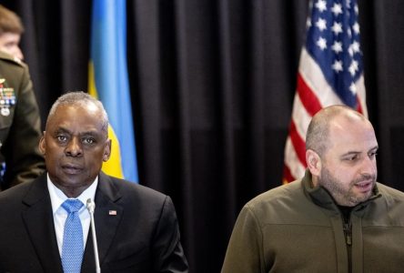 Le secrétaire américain à la Défense a promis de continuer à aider l’Ukraine