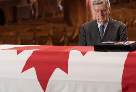 Chapelle ardente à Montréal: le public est invité à rendre hommage à Brian Mulroney