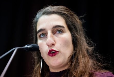 Épuisée, Émilise Lessard-Therrien quitte ses fonctions de porte-parole féminine de QS