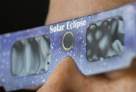 Profiter de l’éclipse solaire sans gâcher sa vue de façon permanente