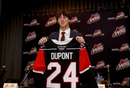 Hockey Canada accorde le statut de joueur exceptionnel au défenseur Landon DuPont